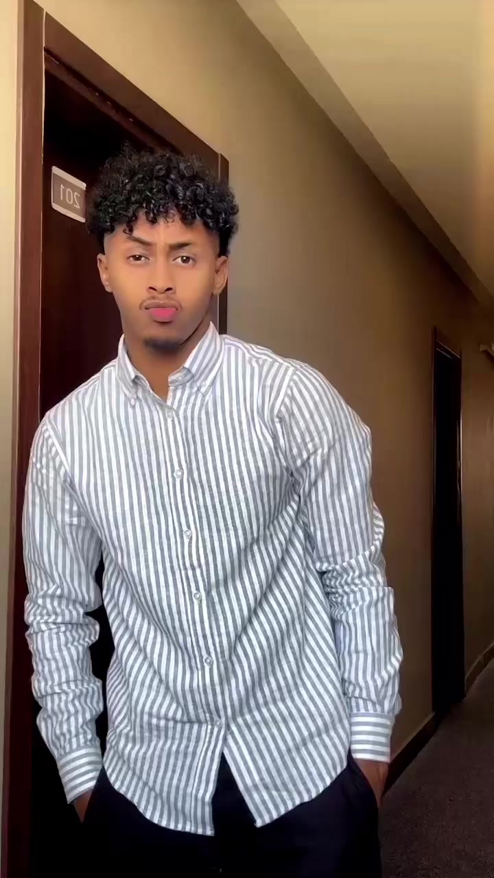 @unvailabl3_