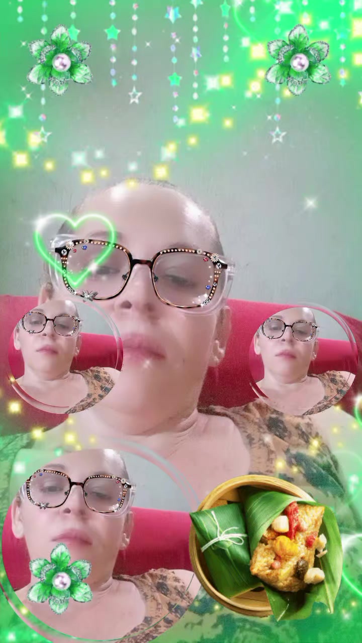 @Dinha Souza
