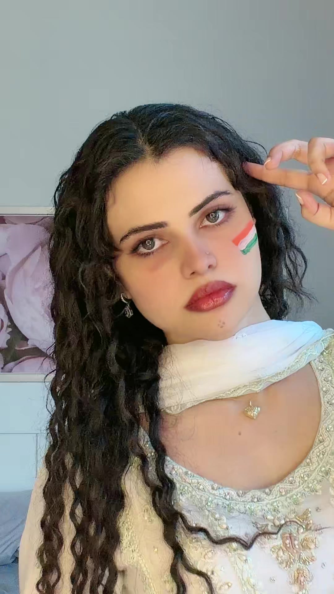 @AMO💎