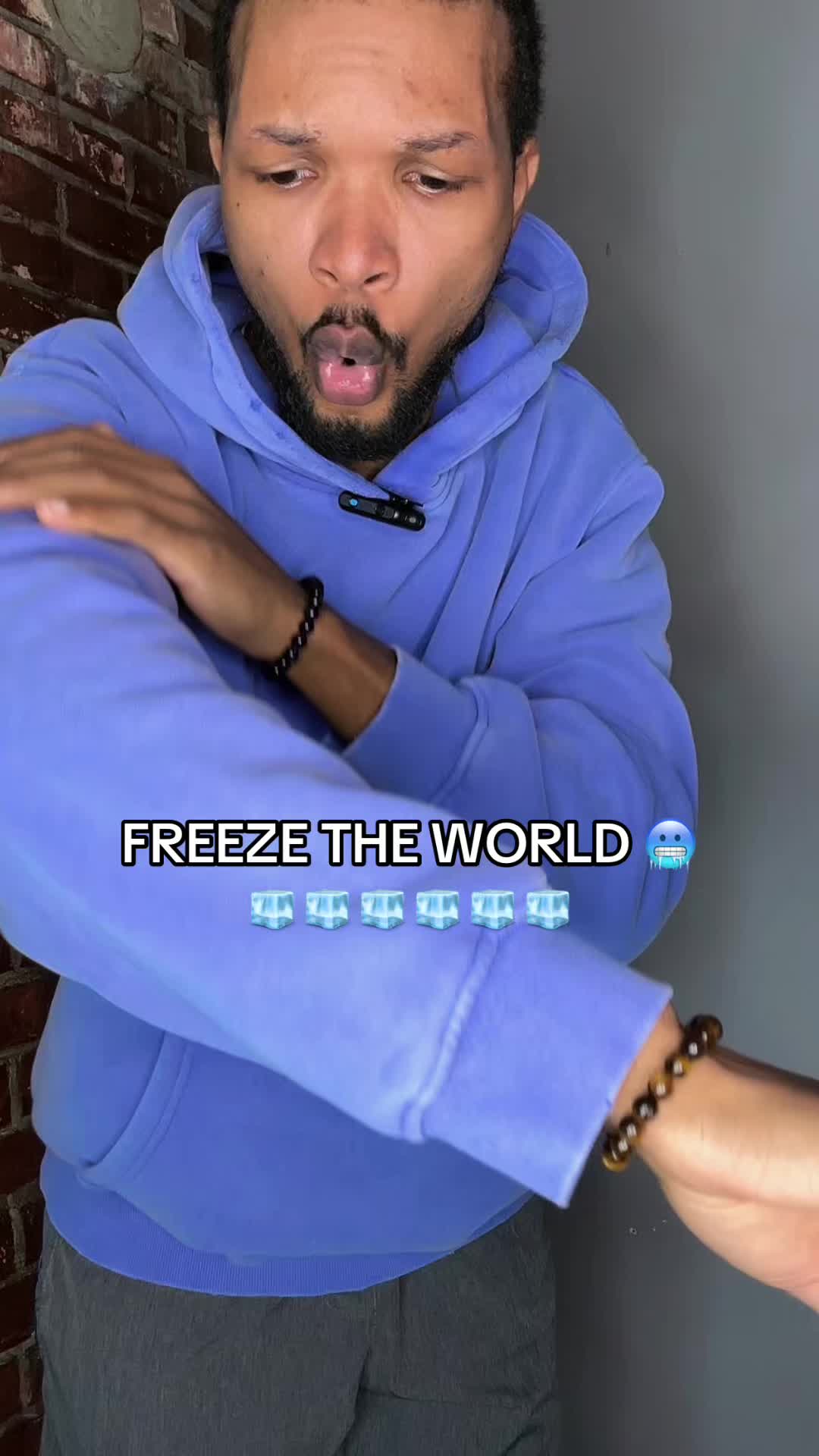 @Les 3x