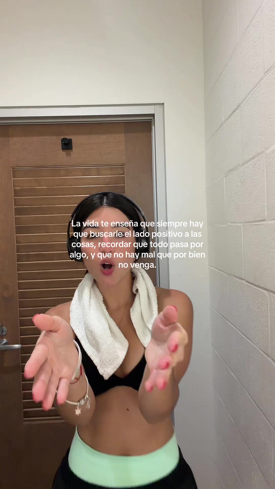 @Valeria