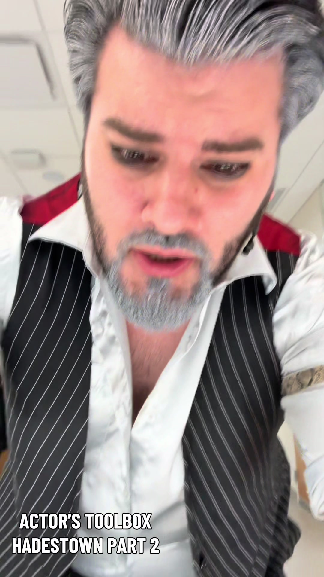 @NickolausCol&oacute;n
