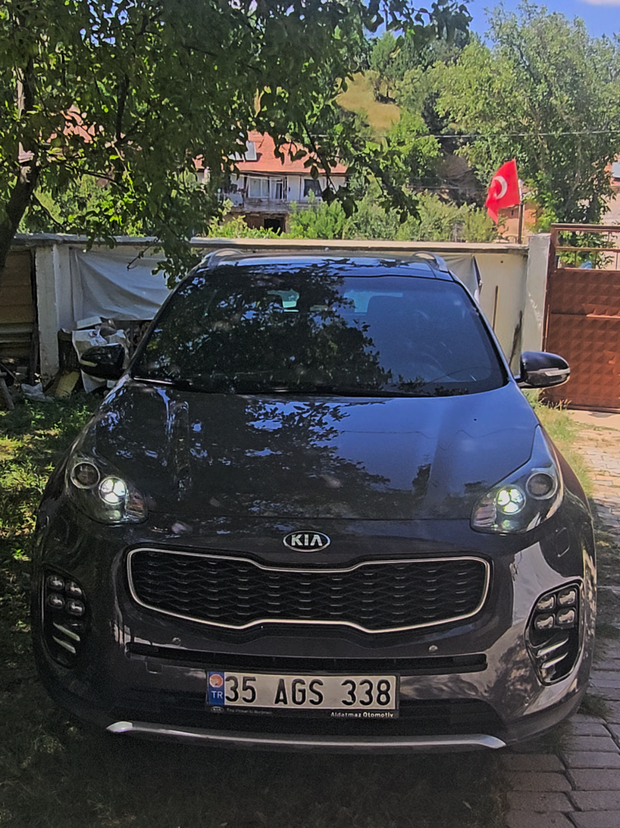 @Kia Peugeot Toyota