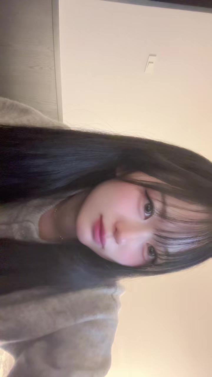 @いゆり。