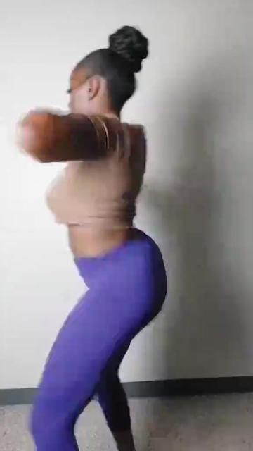 @Neishahamilton