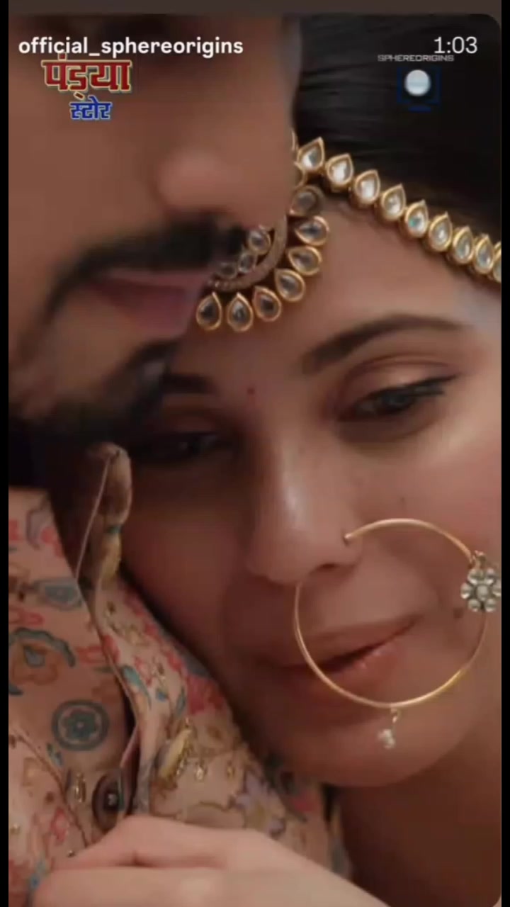 @officialShivi💞