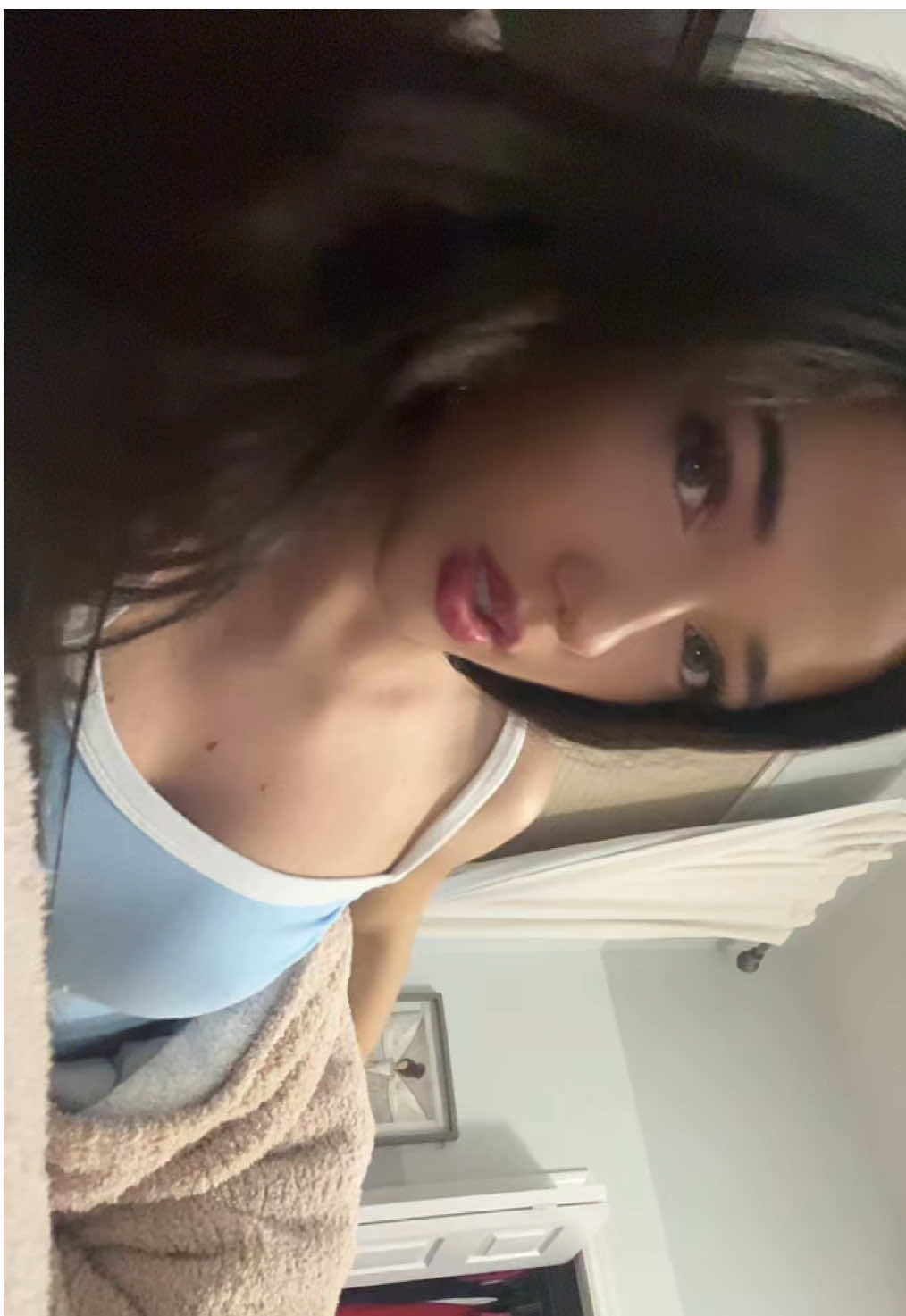 @isabella thomas