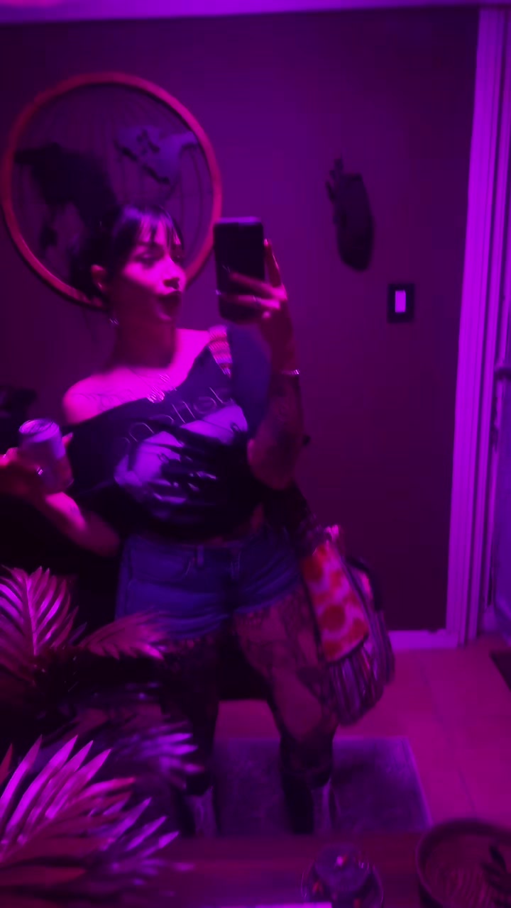 @Skylie🖤