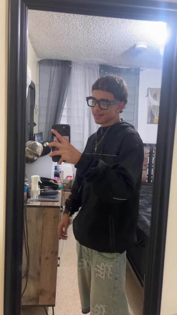 @1.jeydenn