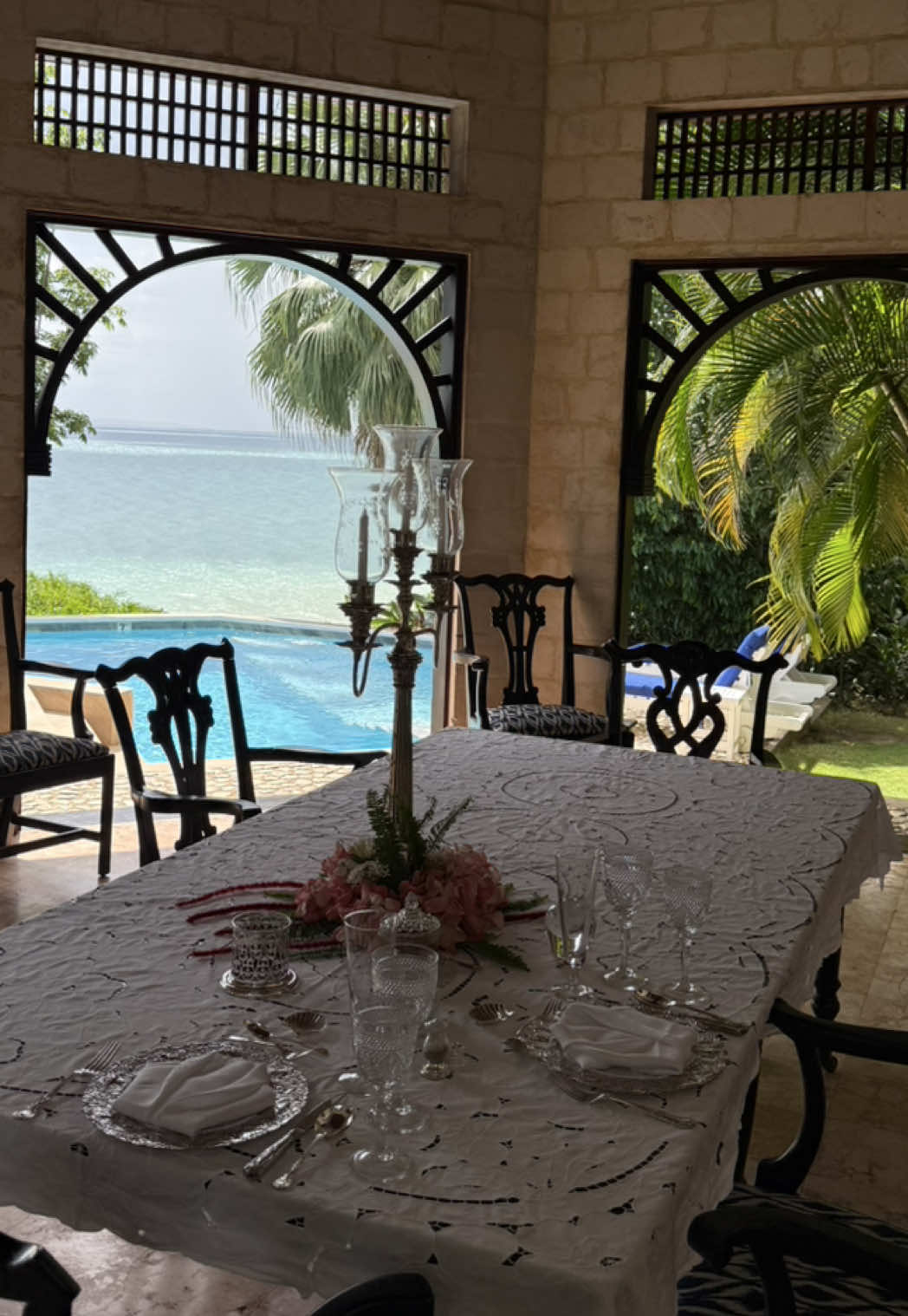 @Bluefields Bay Villas