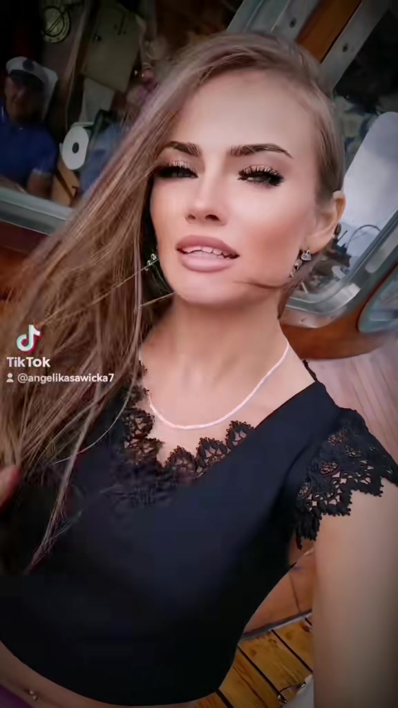 @💎🄰🄽🄶🄴🄻💎
