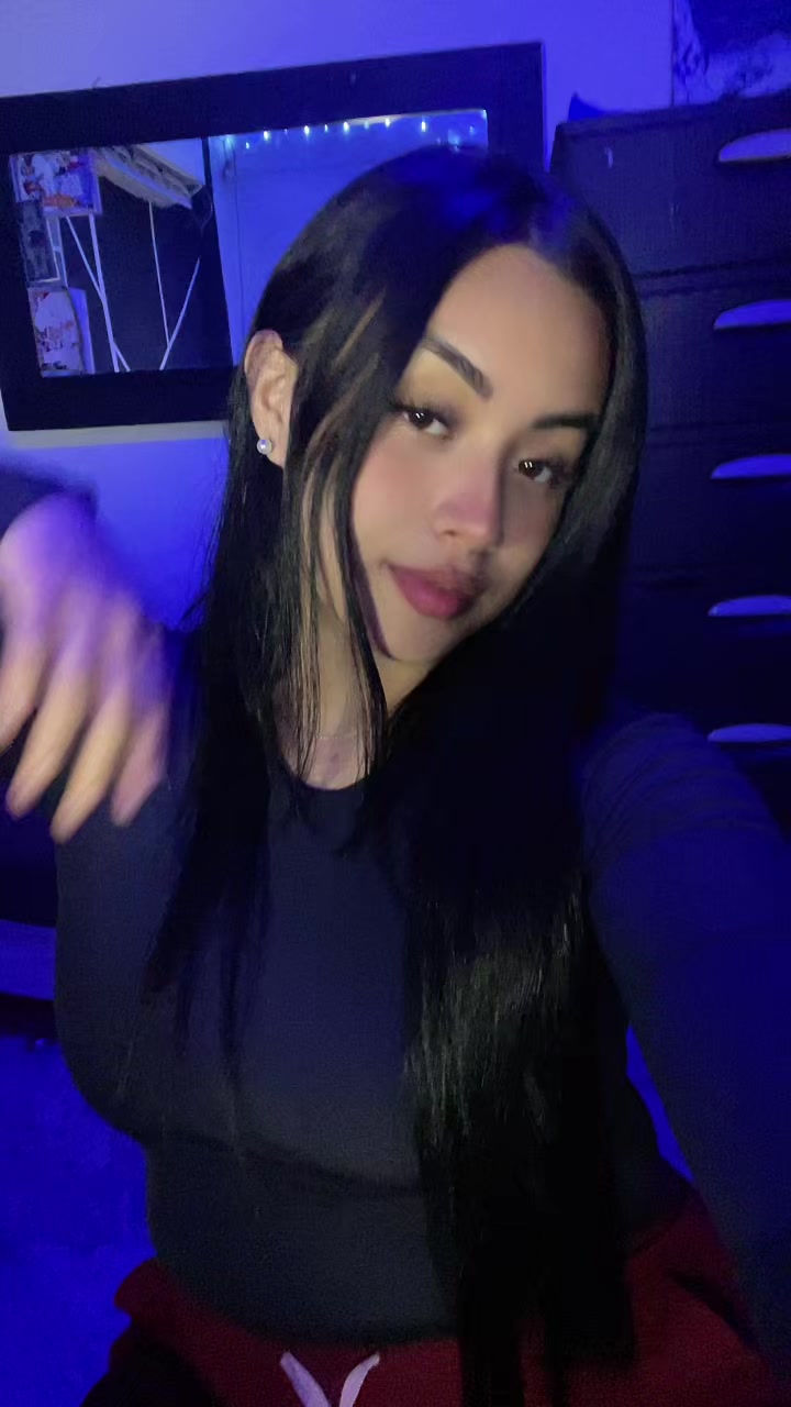 @izkatiuu