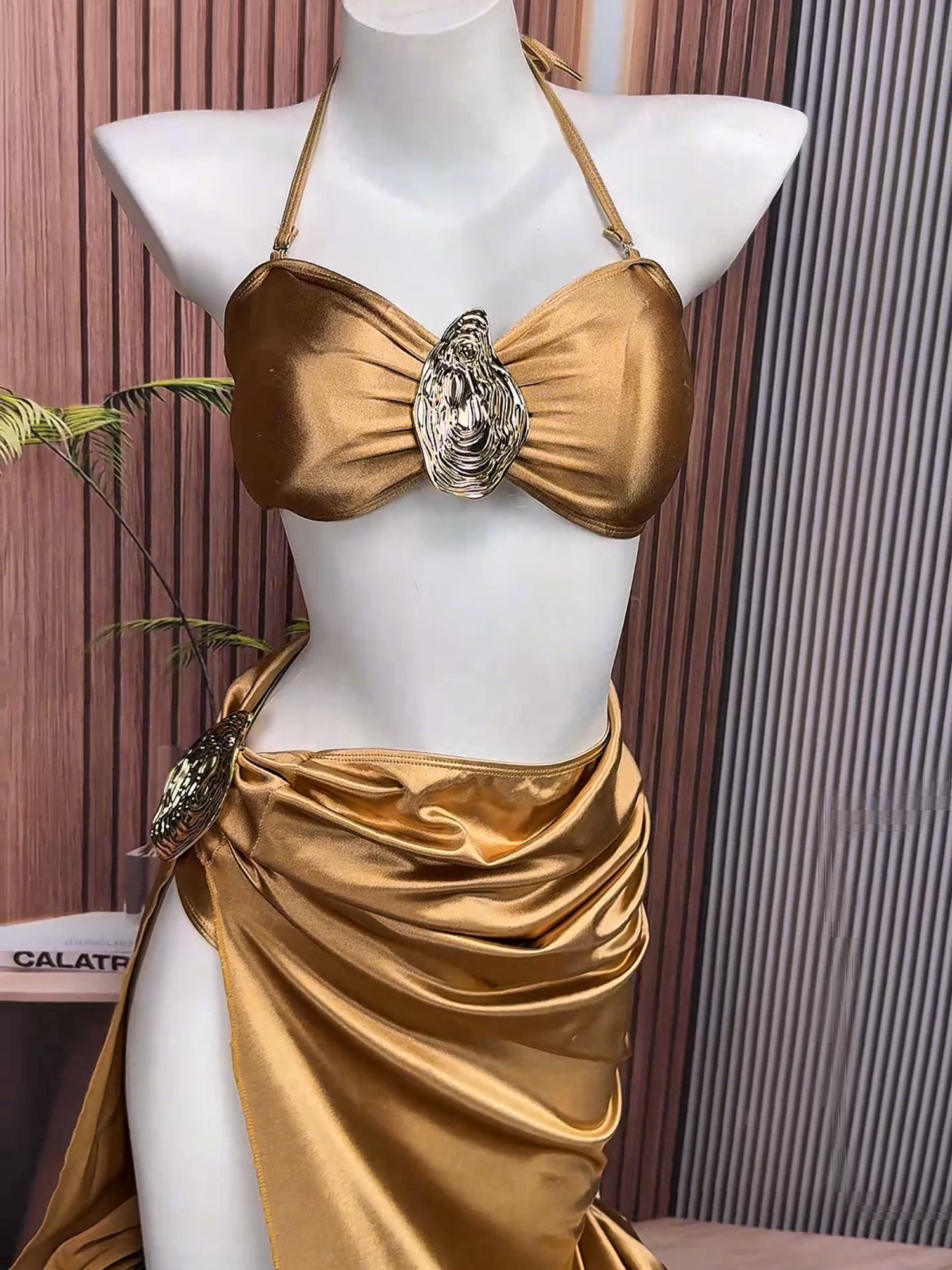 @Bikini Secrets