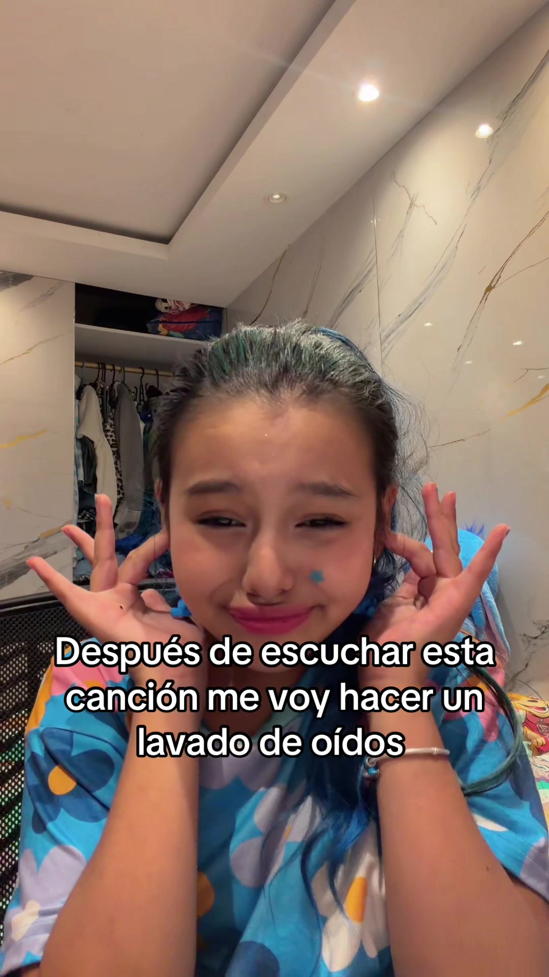 @azulaclaseb