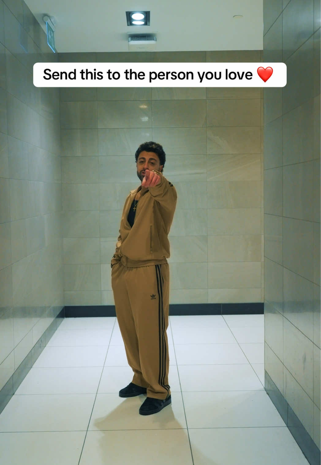 @lexnour