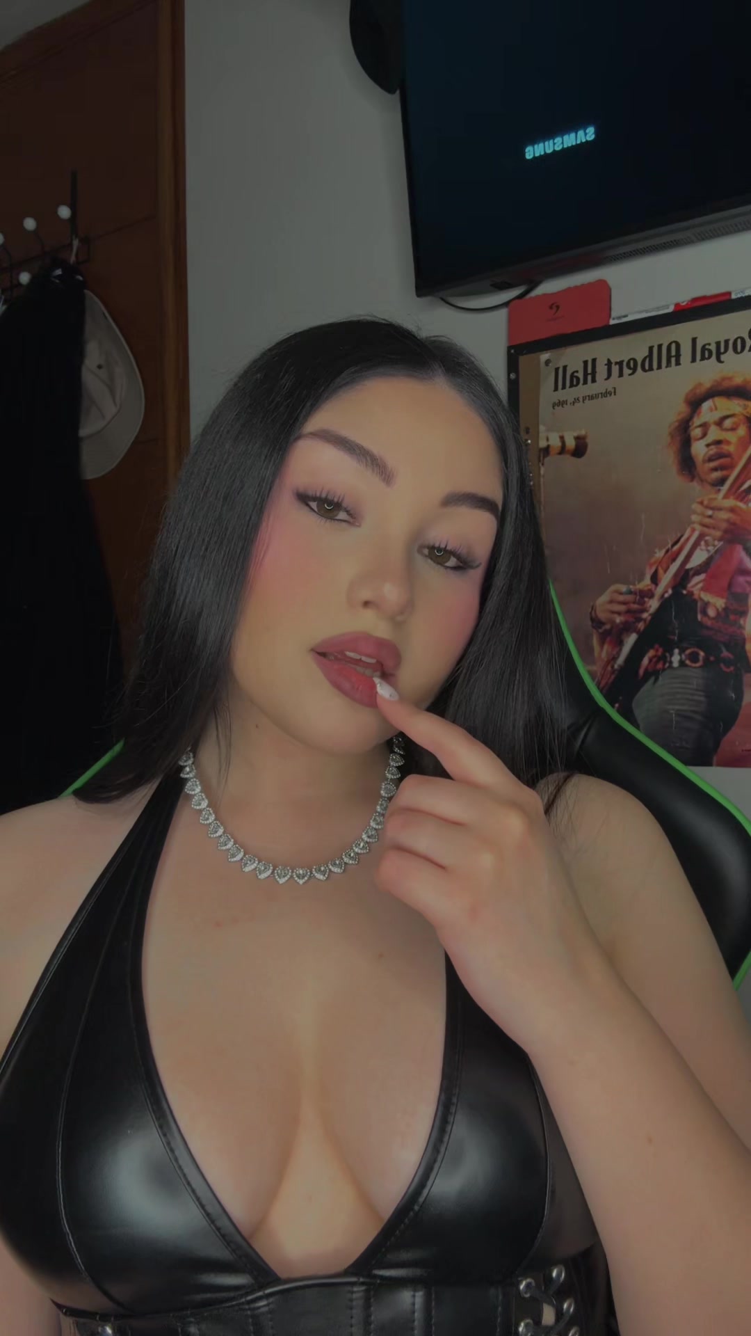 @BbyCata👑