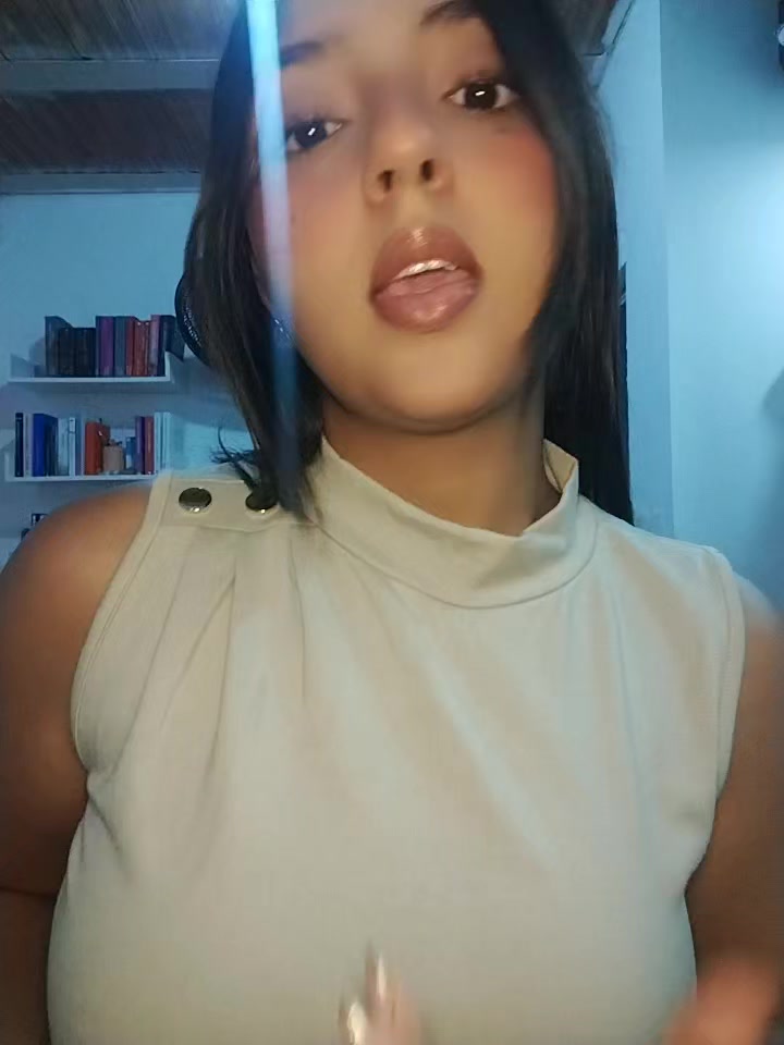 @Lucia.