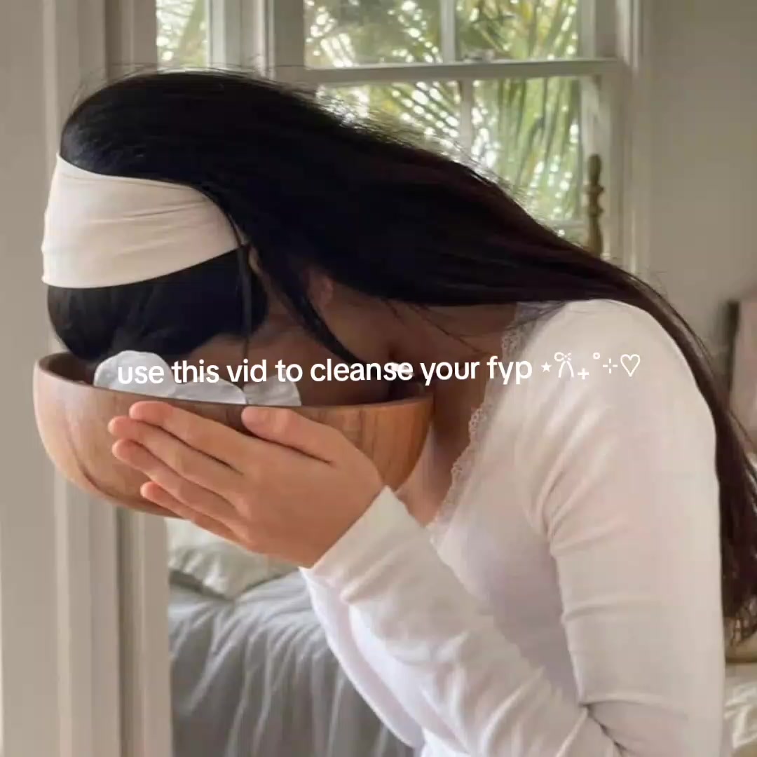 @selena