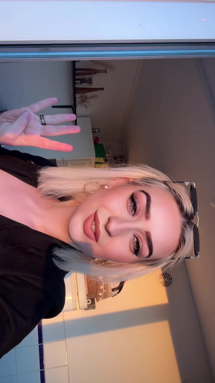 @Manonnzl