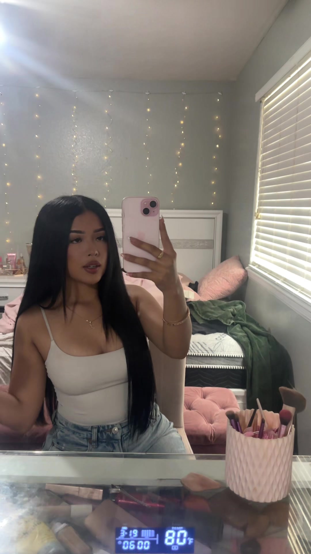 @𝐋.𝐑