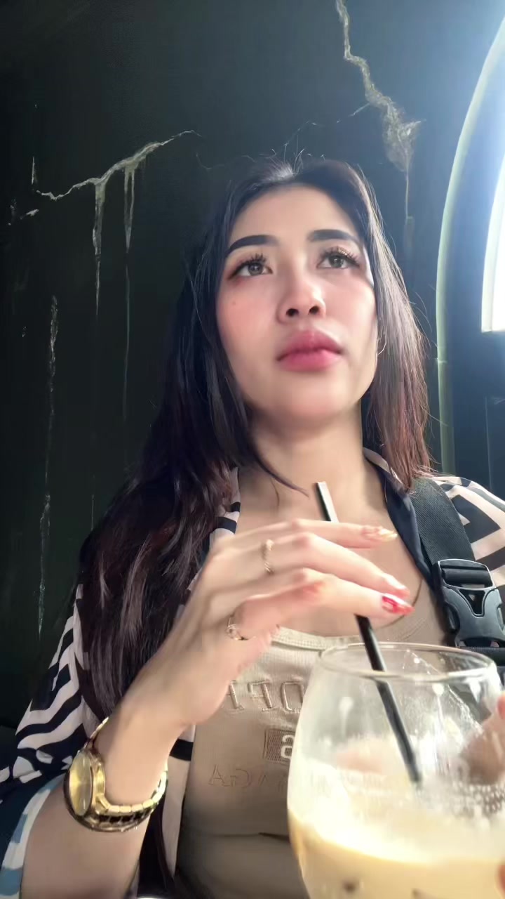 @Istri bodong