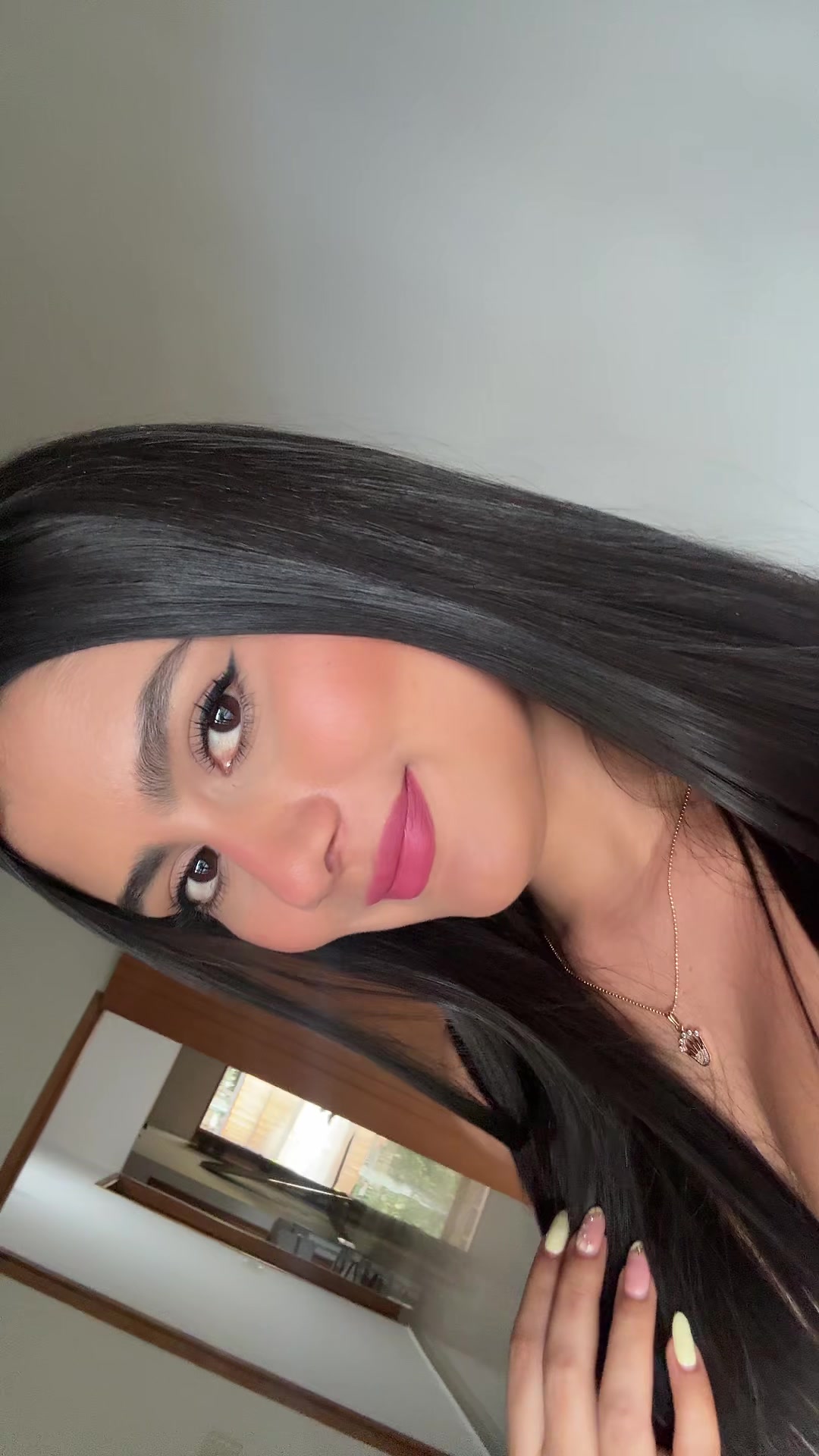 @Soyannaarango