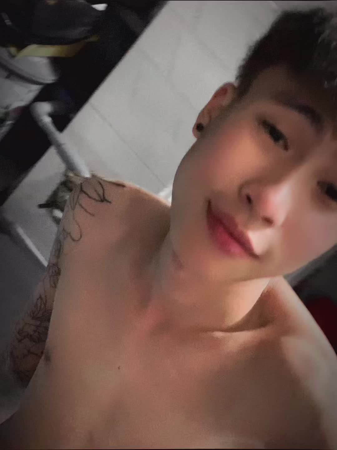 @Trai 2 M&aacute;i D&aacute;i Thơm Lừng🤭🥲