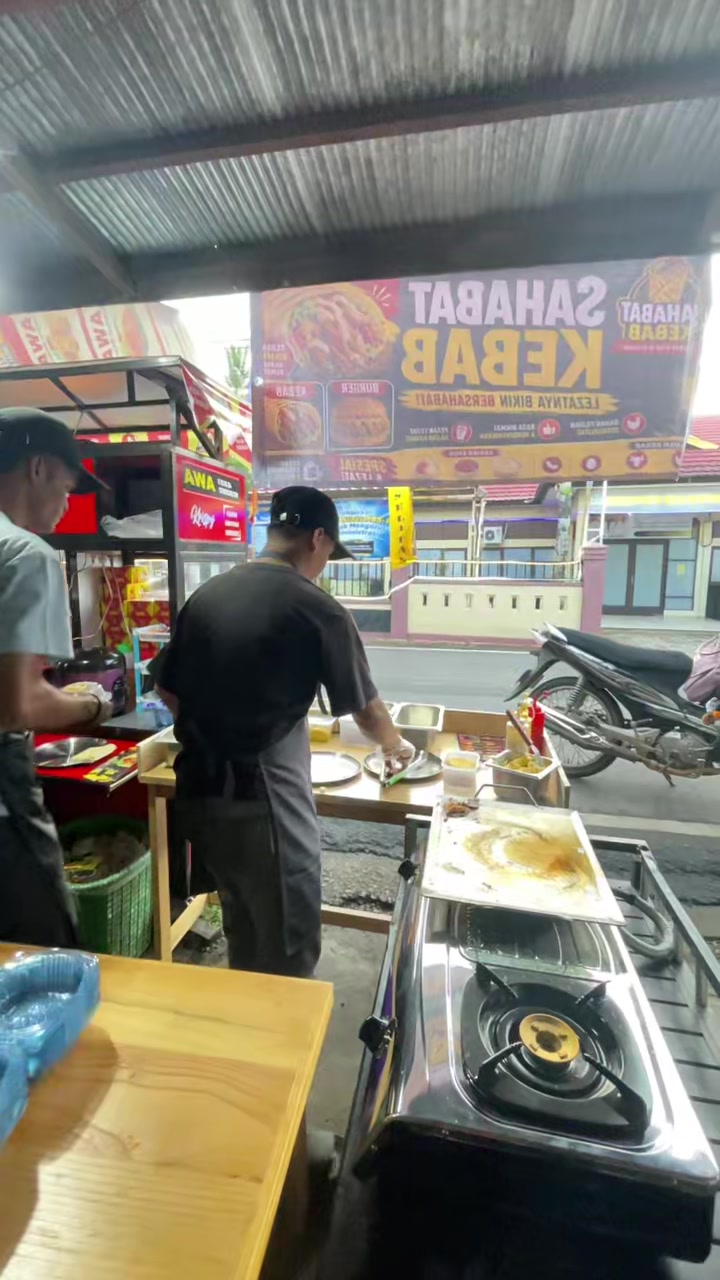 @Awa fried chiken Alwi