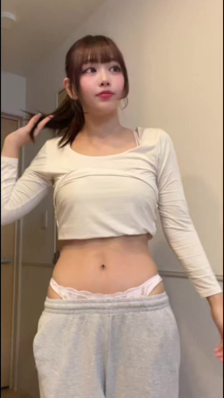 @(^^)