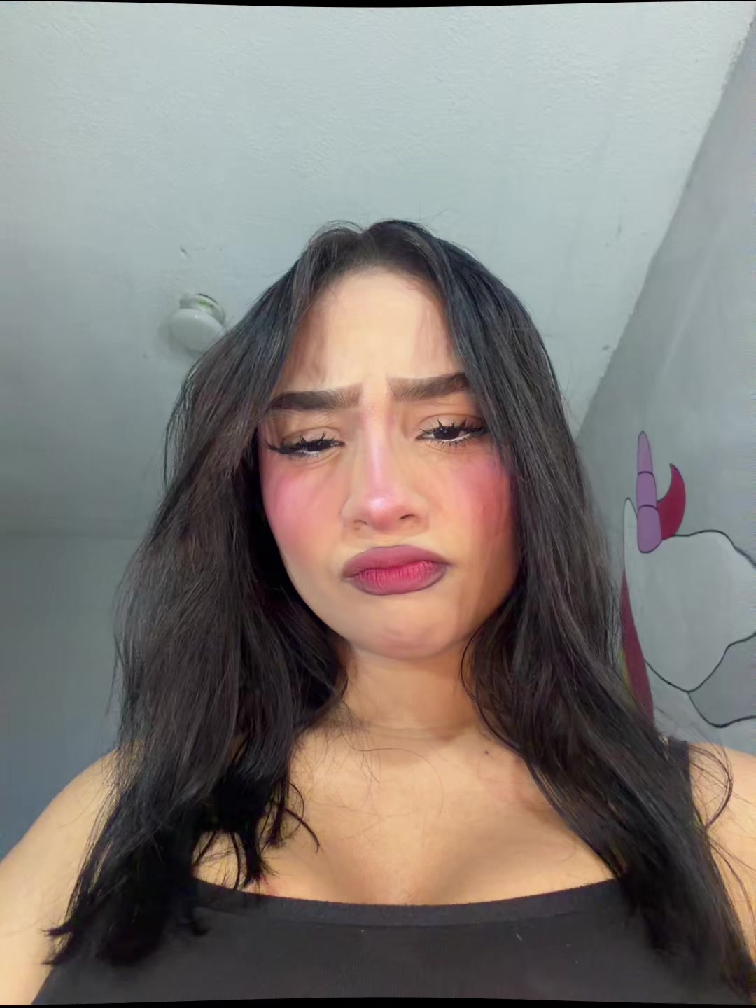 @𝒔𝒂𝒓𝒂 ☻