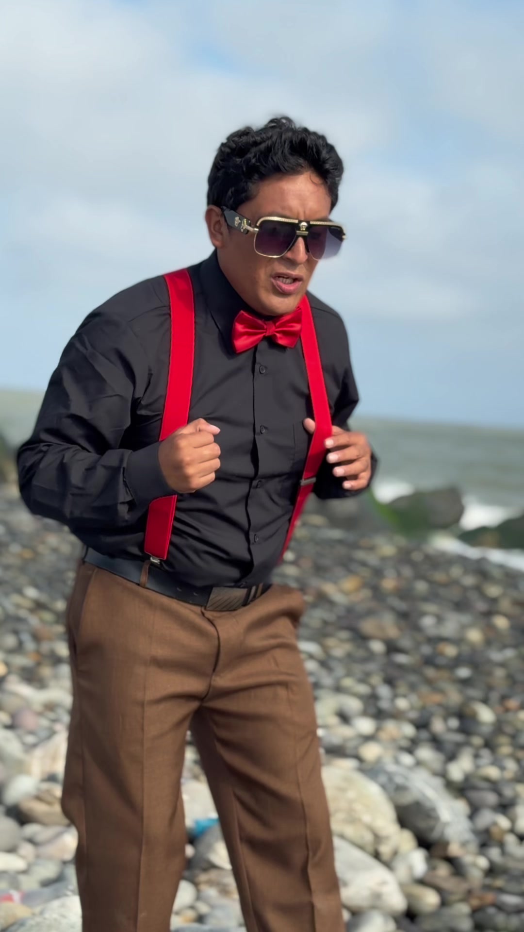 @Yuli&ntilde;o El Moti