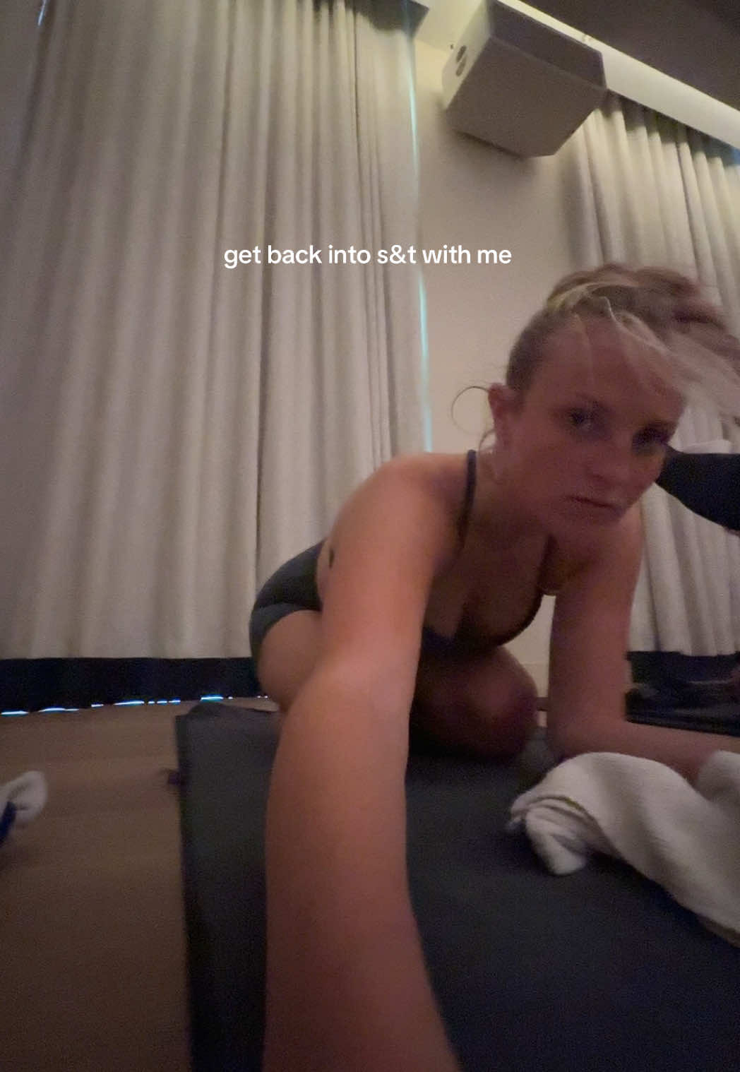 @dumbblondediary
