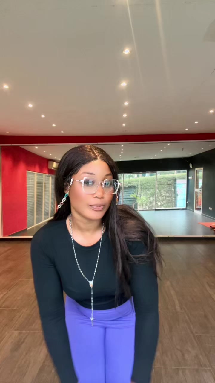 @Christelle Miller💜🇫🇷🇹🇬
