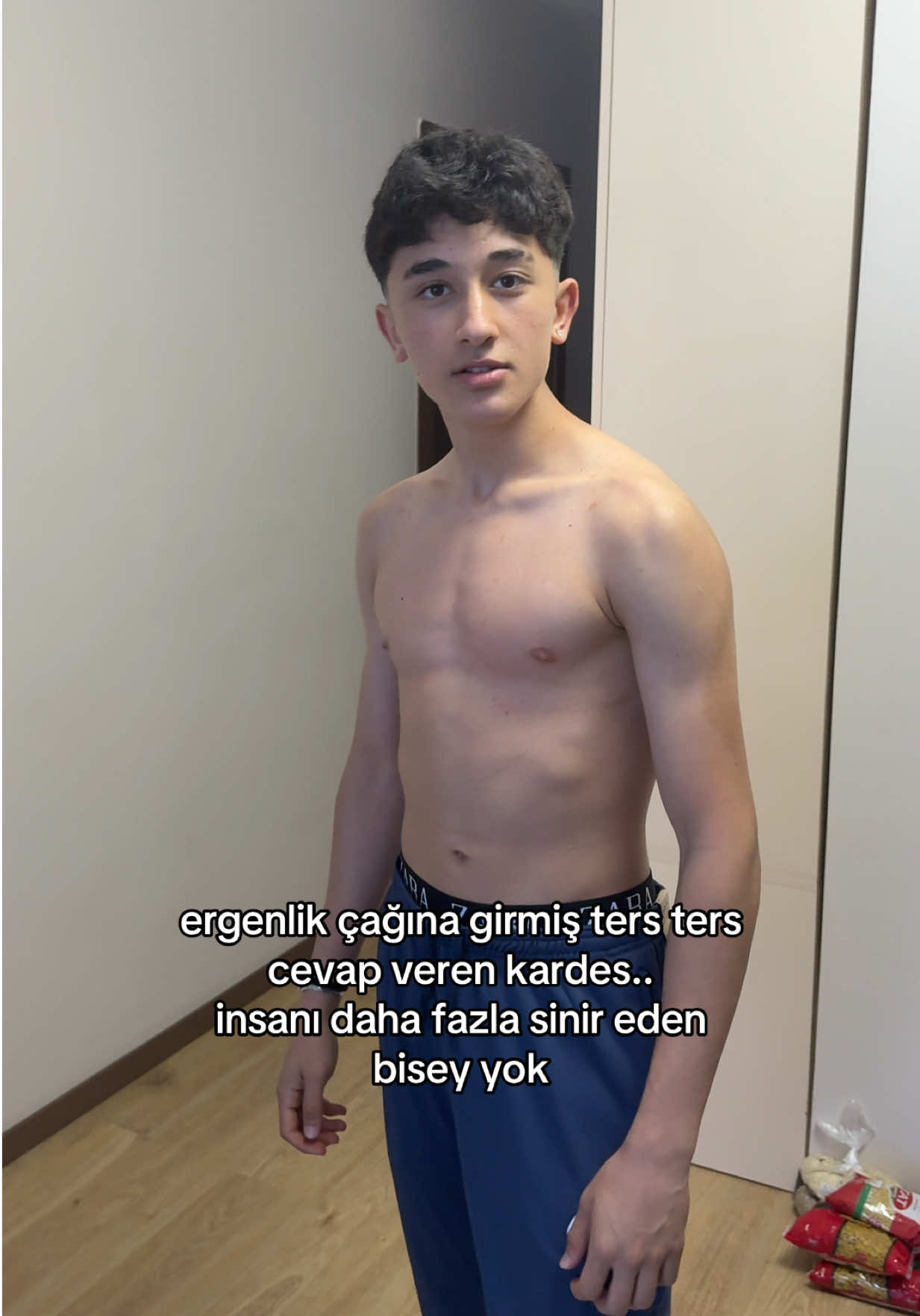 @whoishvn