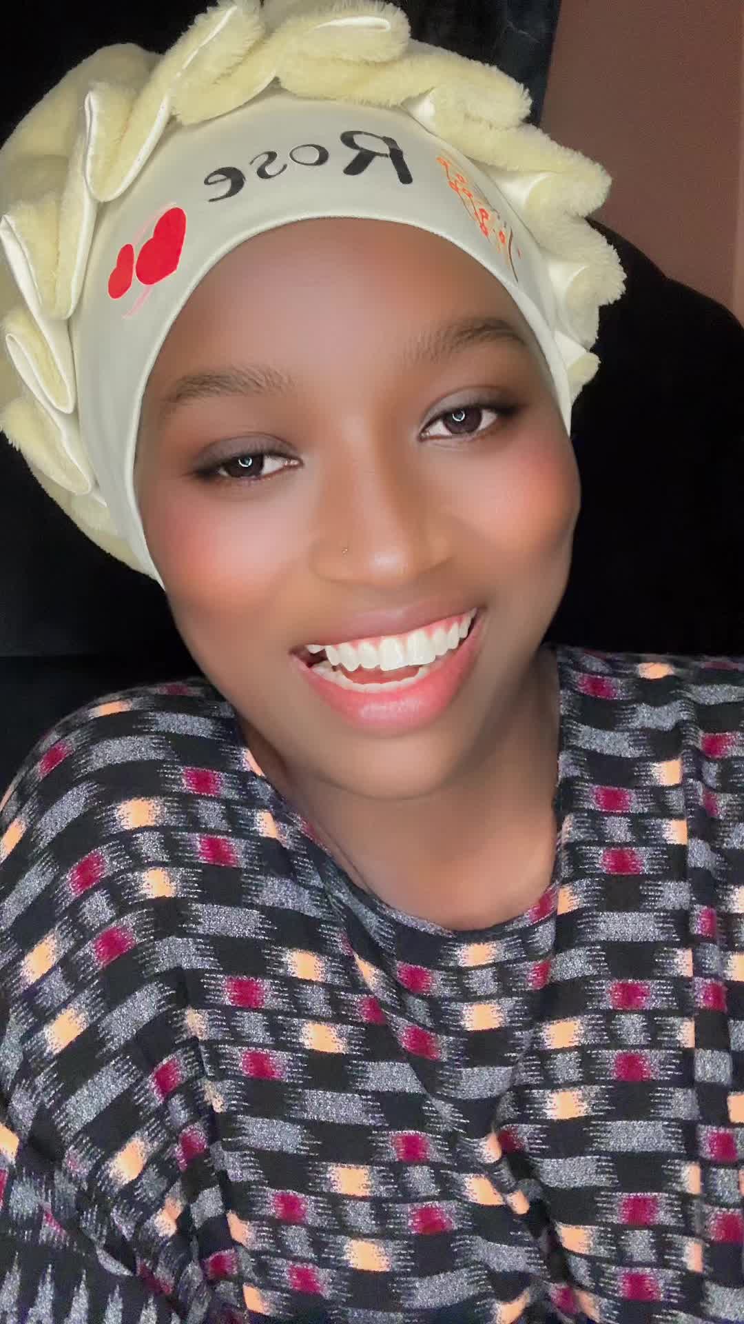 @Rosekwamboka