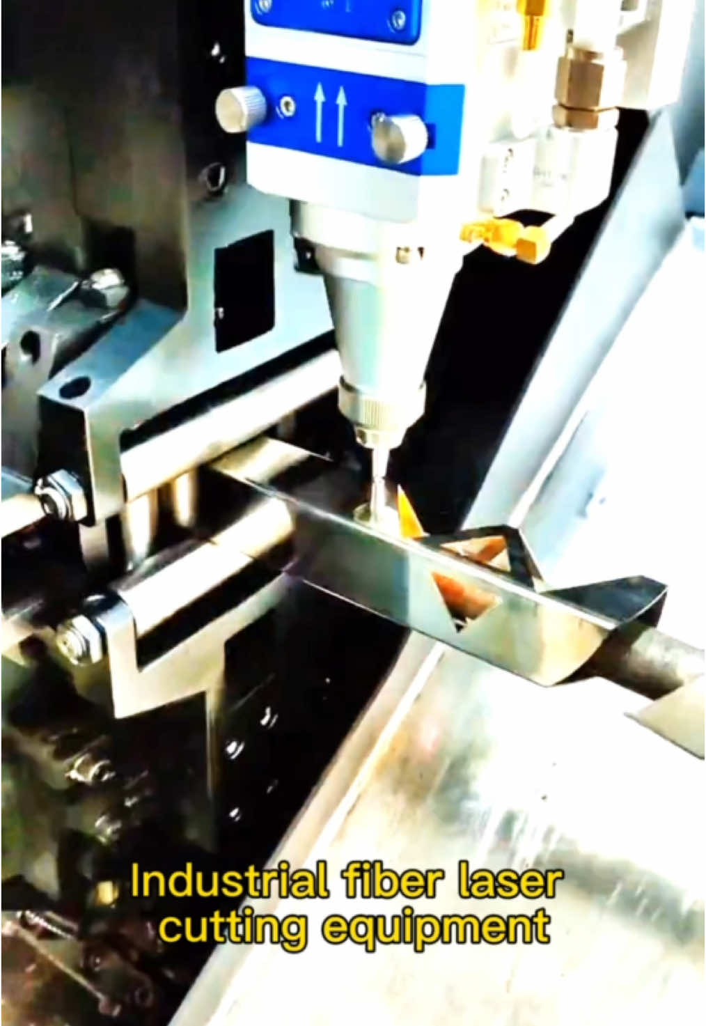 @Laser cutting machine
