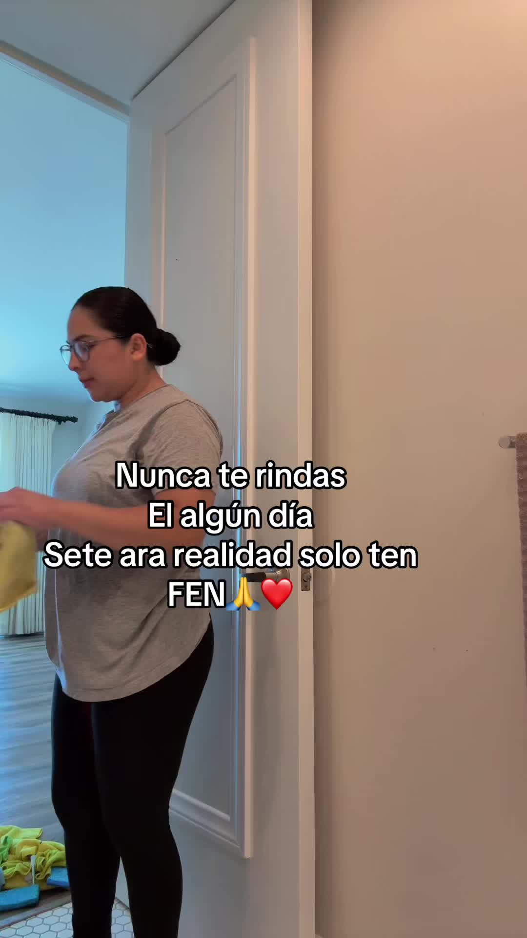 @🇸🇻cecy 🎀