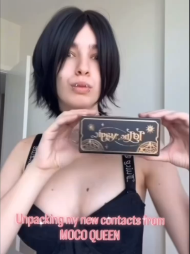 @MocoQueen