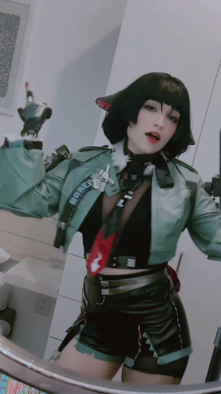 @Nellmew