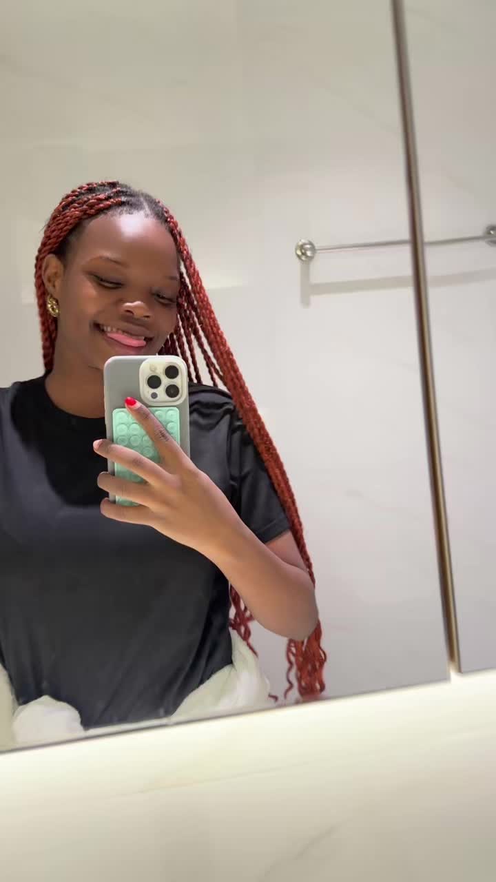 @Dezeoh💞🦋