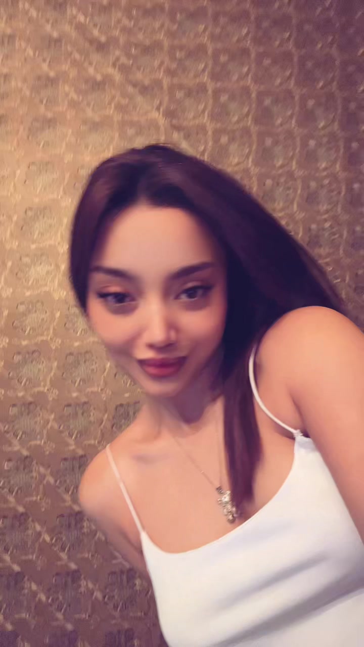 @𝐔𝐥𝐲𝐚🤍