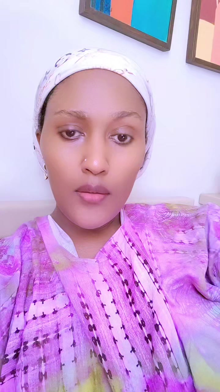 @Ashu🌳tiyya🌳(10N)🌳