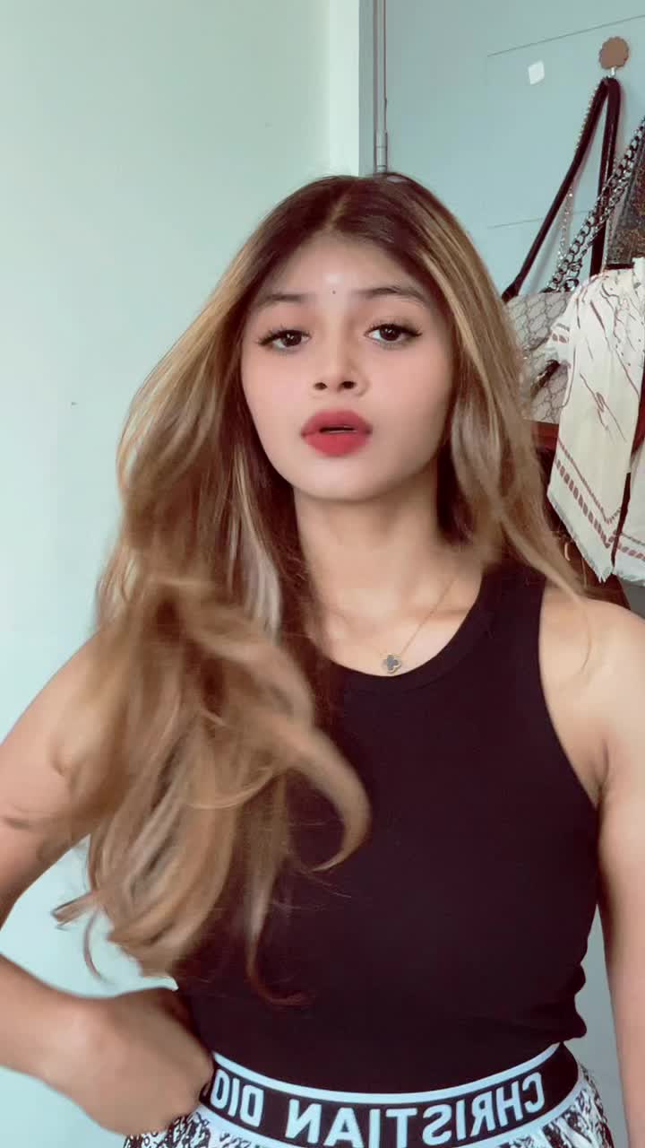 @𝓐𝓫𝔂🦋