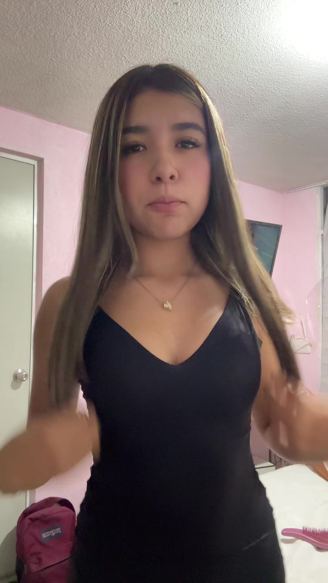 @🧟&zwj;♀️