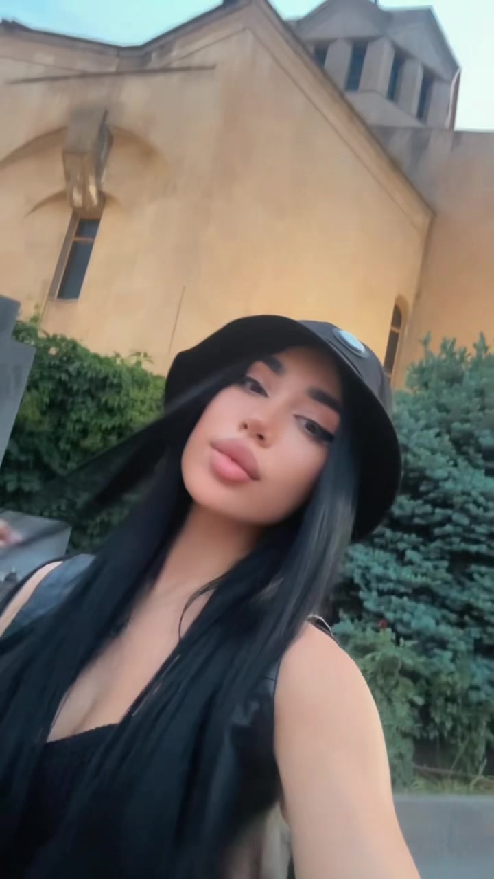 @777777