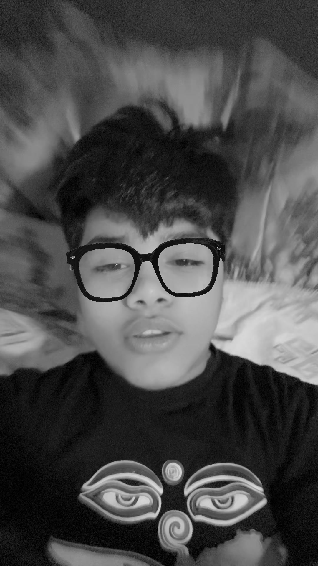 @🐼