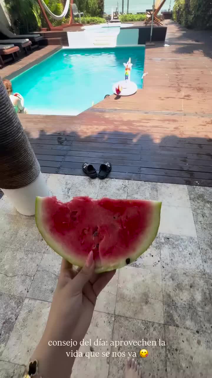 @Gialoverr