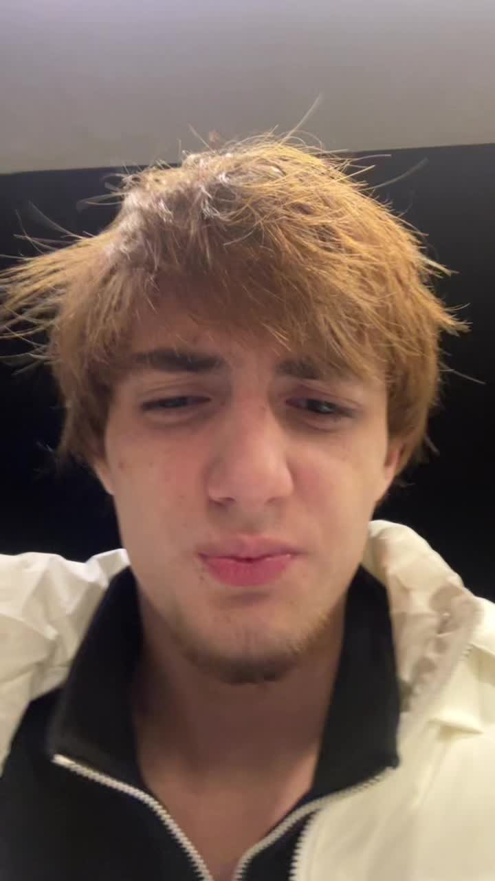 @xeyal_sarııı