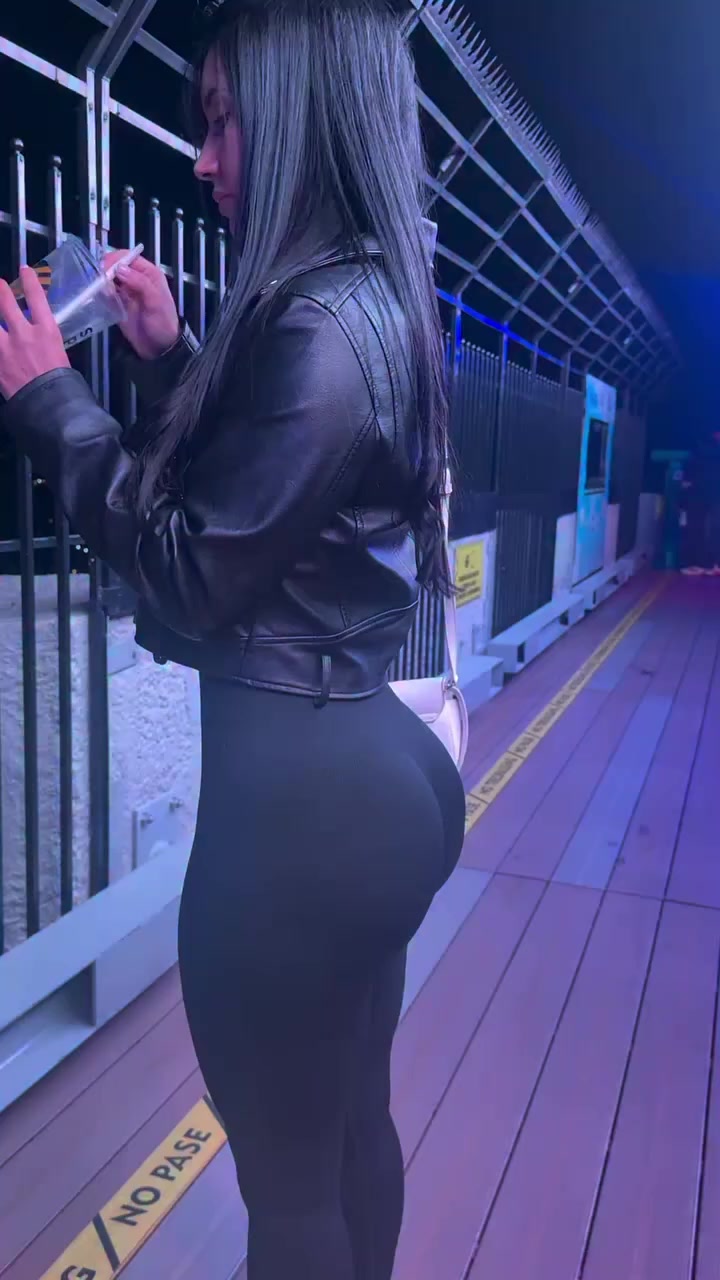 @Esthefany_01