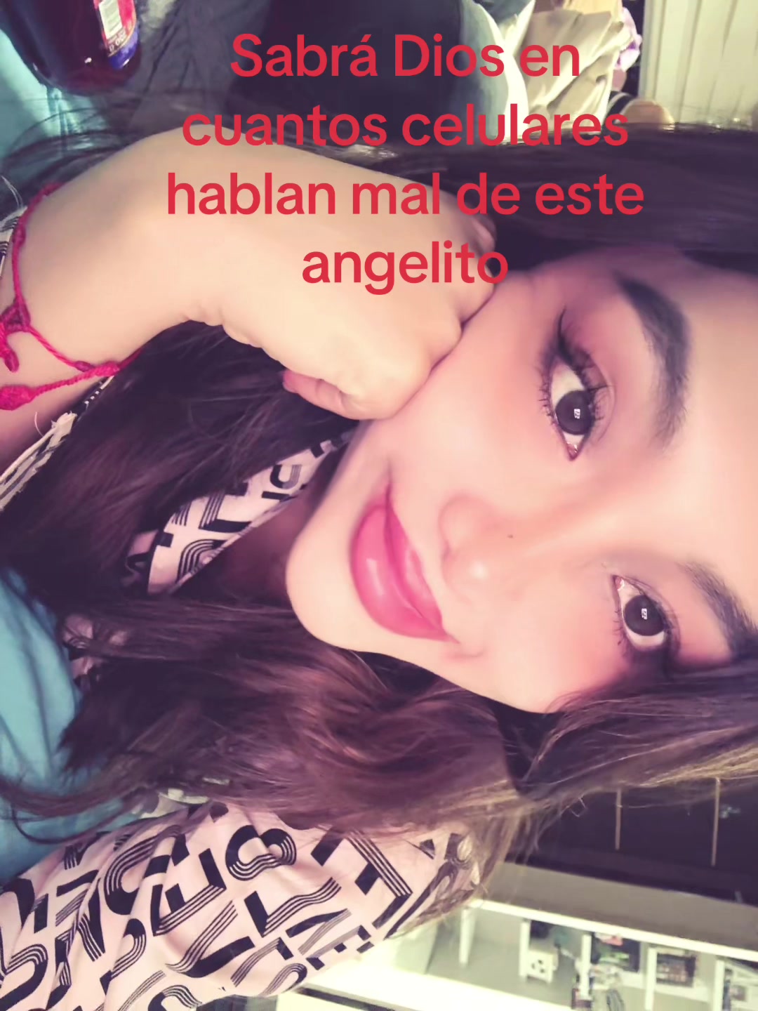 @Ara Guzmán